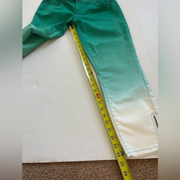 Prana Green to White Ombré Crop Ankle Zip Pants - Picture 8 of 11